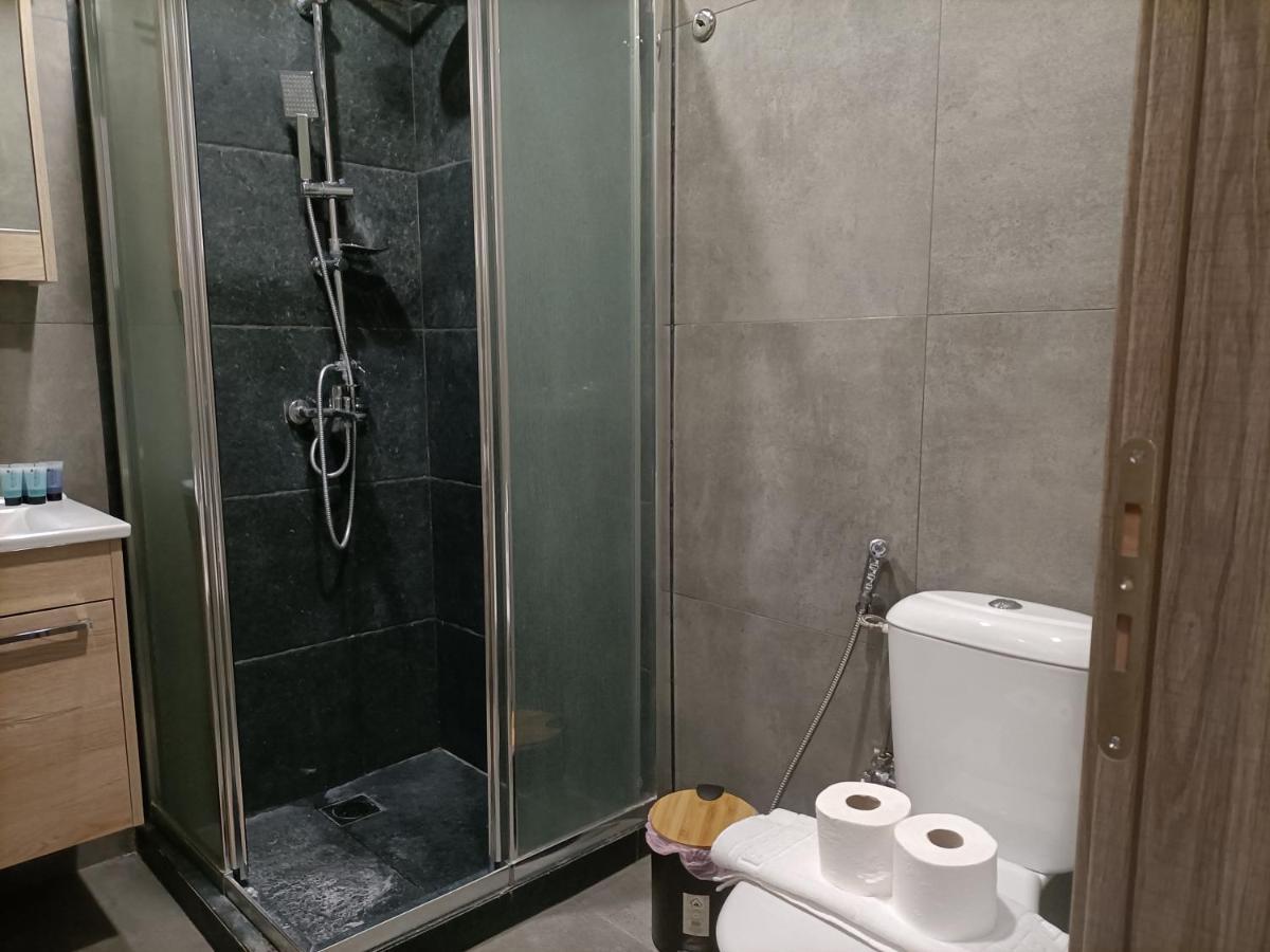 Modern Comfy Apartment Athens Luaran gambar
