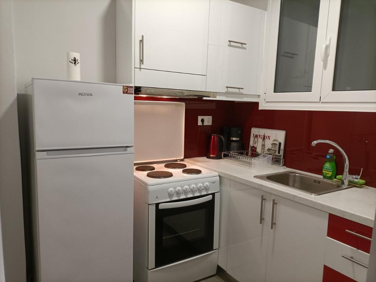 Modern Comfy Apartment Athens Luaran gambar